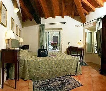Albergo Orologio Brescia 3*,