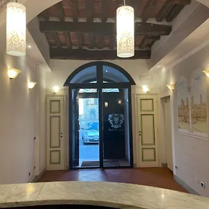 Bed & Breakfast Dimora Dei Guelfi Lucca