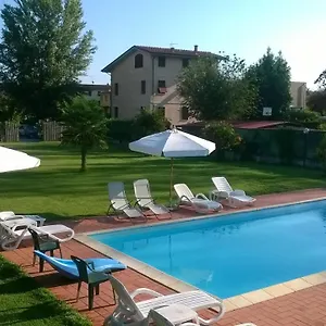 Il Casale Di Nanni 2* Lucca